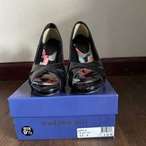 Madden girl heels size 9
